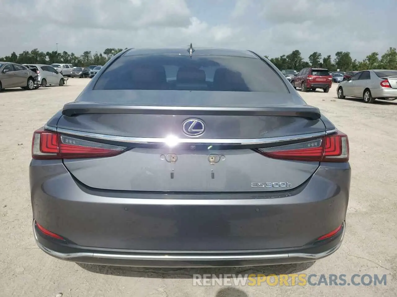 6 Photograph of a damaged car JTHB21B12K2036938 LEXUS ES300 2019