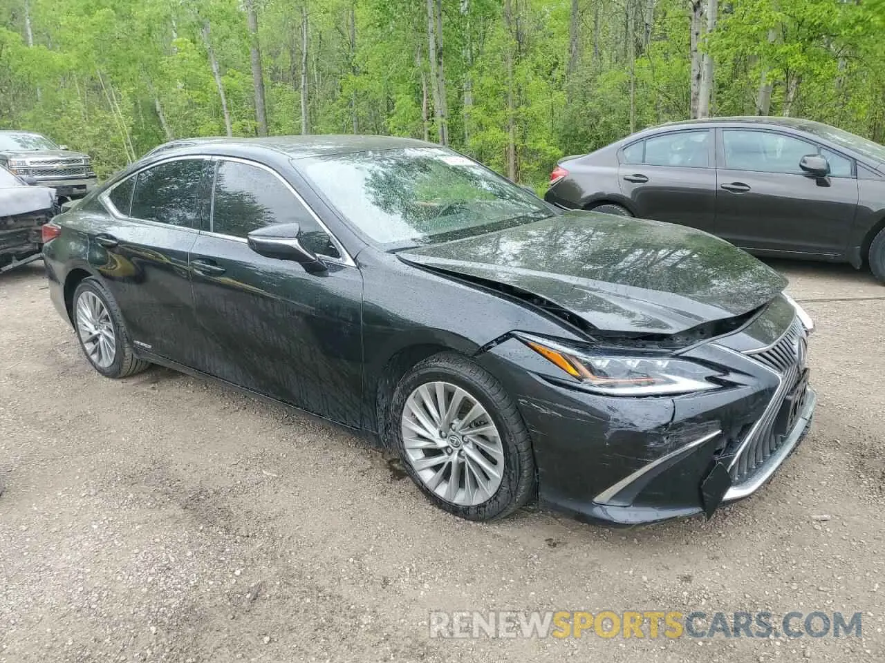 4 Photograph of a damaged car JTHB21B14K2010387 LEXUS ES300 2019