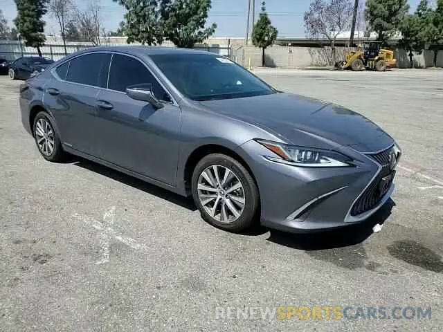 13 Photograph of a damaged car 58AC21B12LU006208 LEXUS ES300 2020