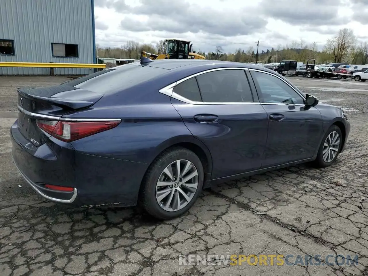 3 Photograph of a damaged car 58AD21B11LU004812 LEXUS ES300 2020