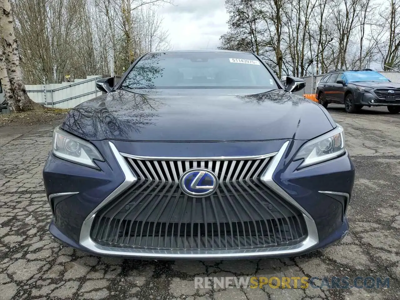 5 Photograph of a damaged car 58AD21B11LU004812 LEXUS ES300 2020