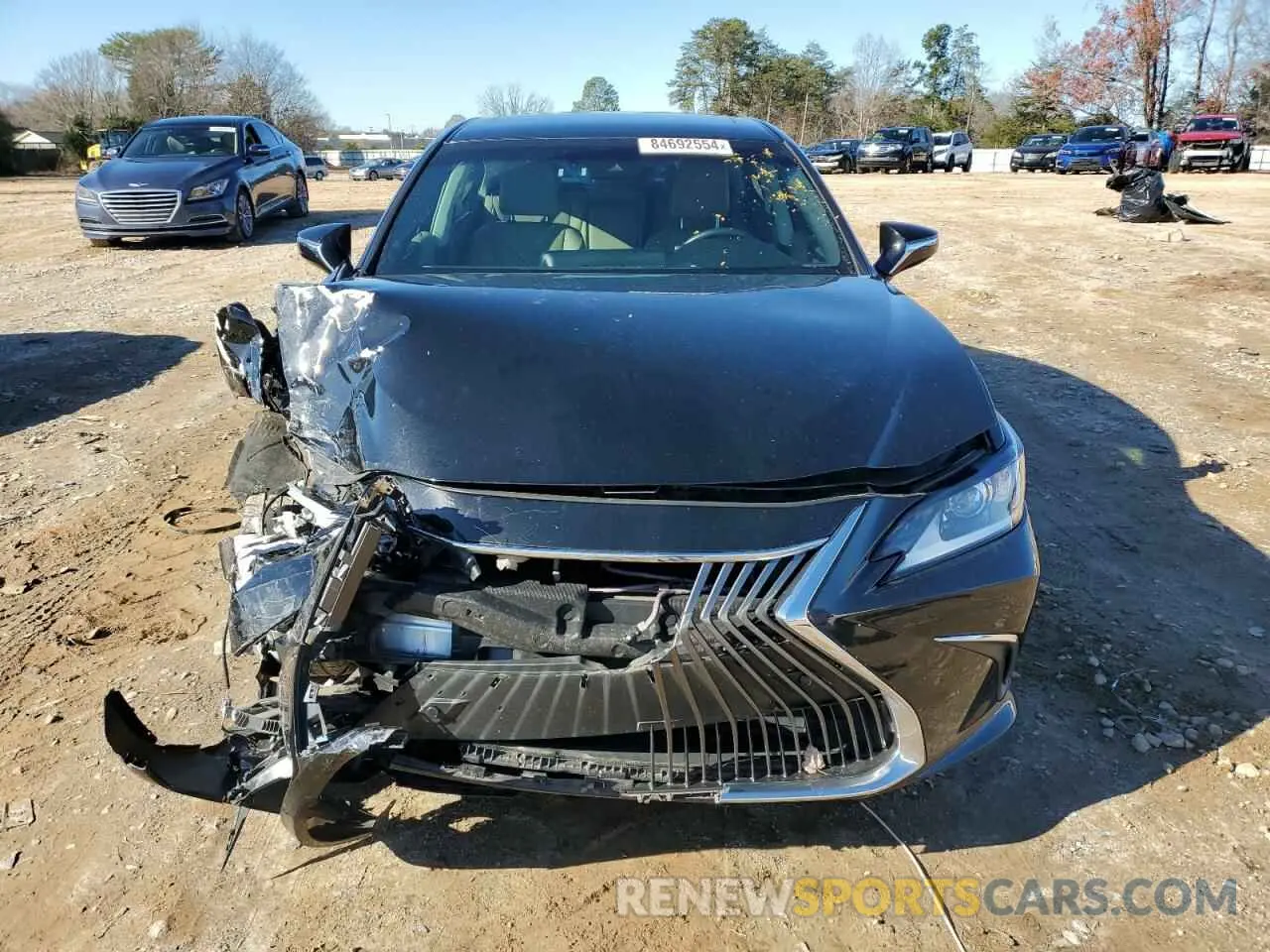 5 Photograph of a damaged car 58AD21B18LU008825 LEXUS ES300 2020
