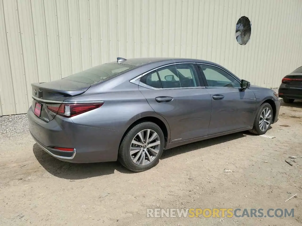 3 Photograph of a damaged car 58ACA1C10MU006937 LEXUS ES300 2021