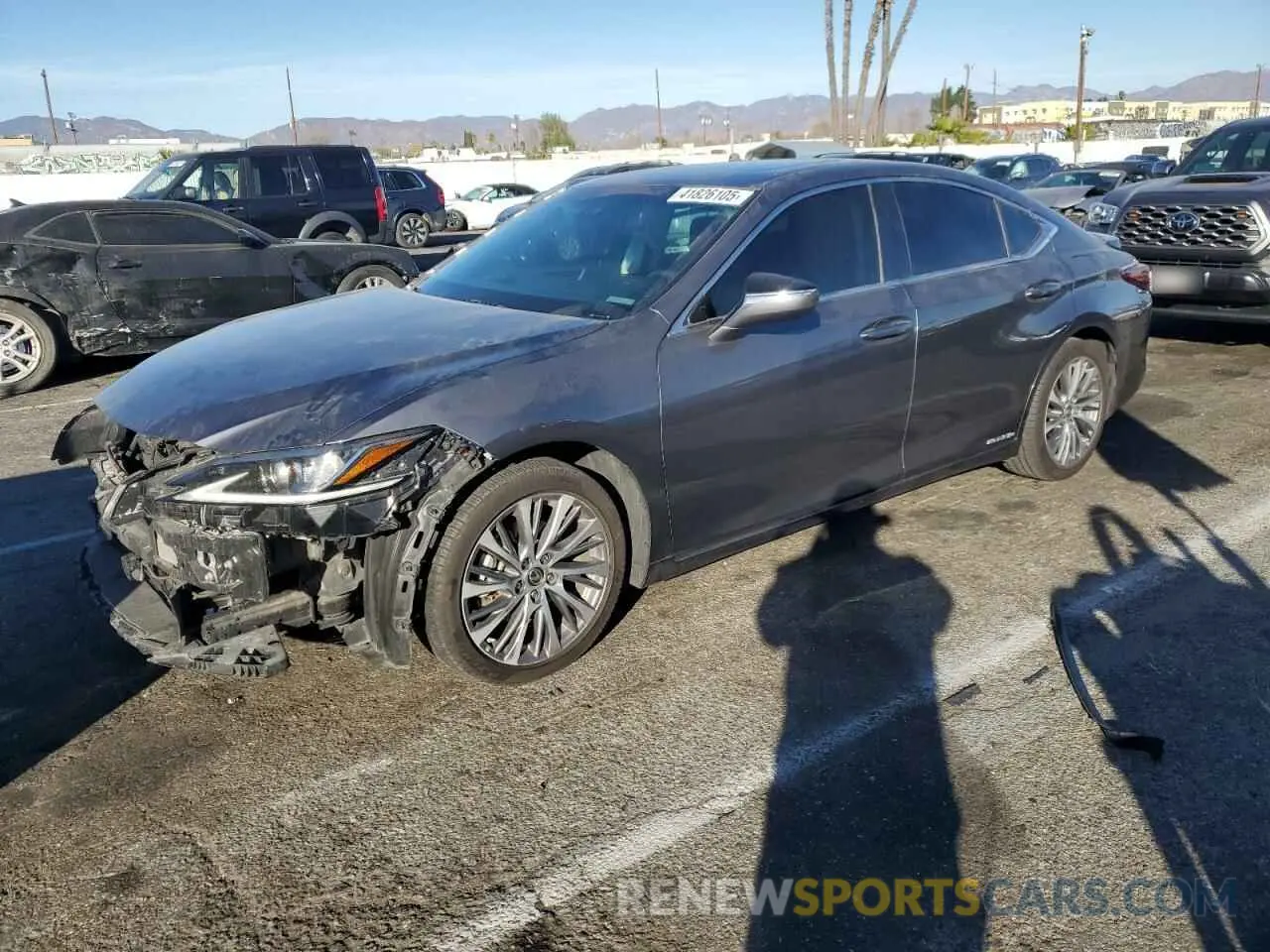 1 Photograph of a damaged car 58ADA1C11MU003338 LEXUS ES300 2021