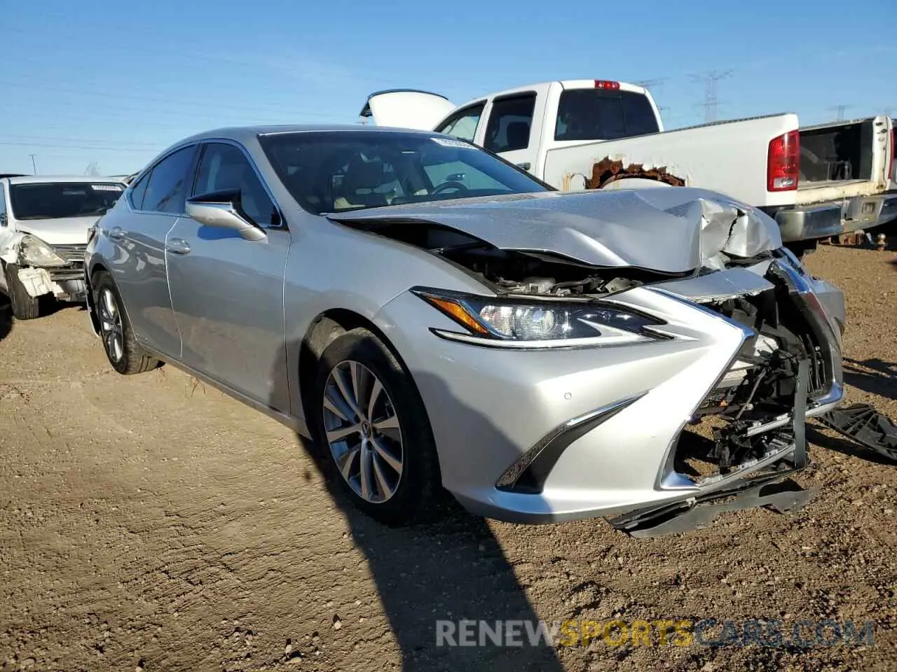 4 Photograph of a damaged car 58ADA1C13MU002448 LEXUS ES300 2021