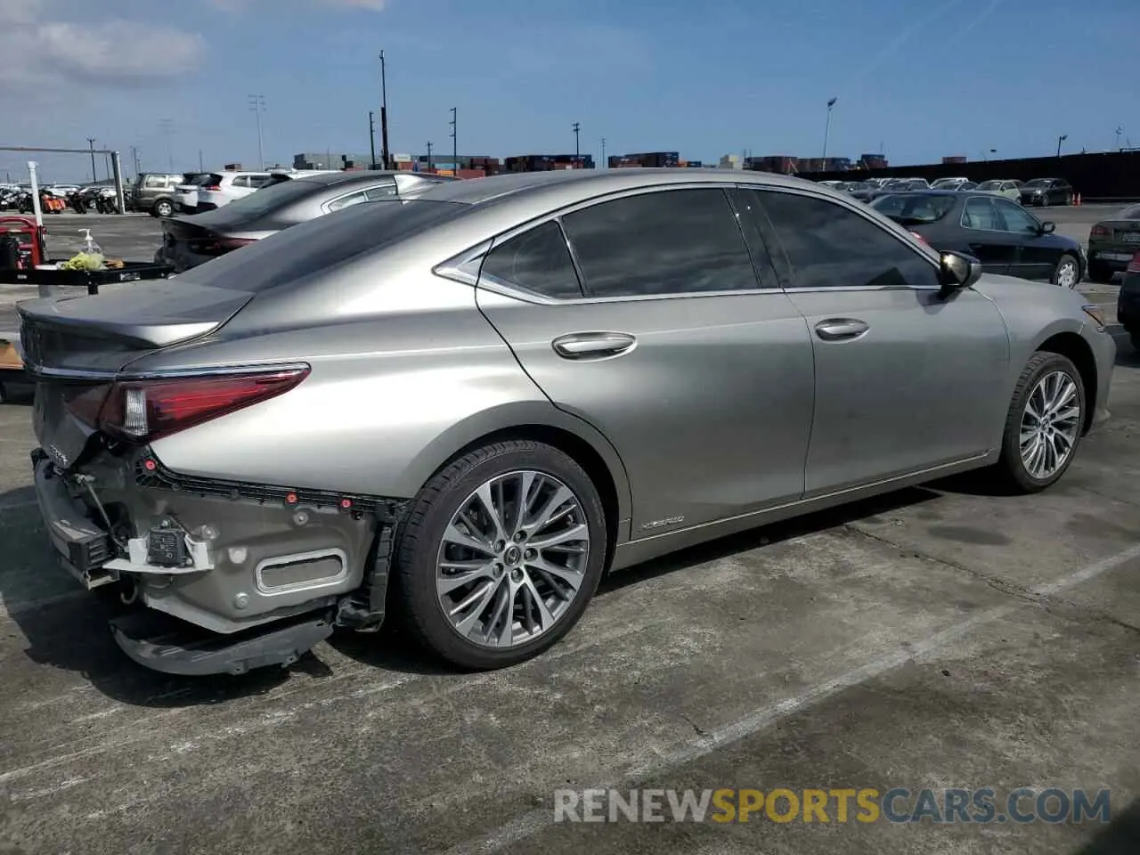 3 Photograph of a damaged car 58ADA1C18MU001585 LEXUS ES300 2021