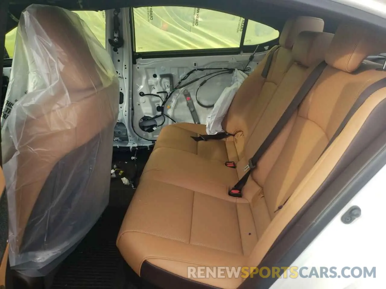 6 Photograph of a damaged car 58ADA1C18MU009024 LEXUS ES300 2021