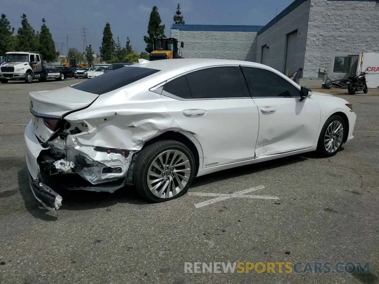 3 Photograph of a damaged car 58AEA1C18MU006497 LEXUS ES300 2021