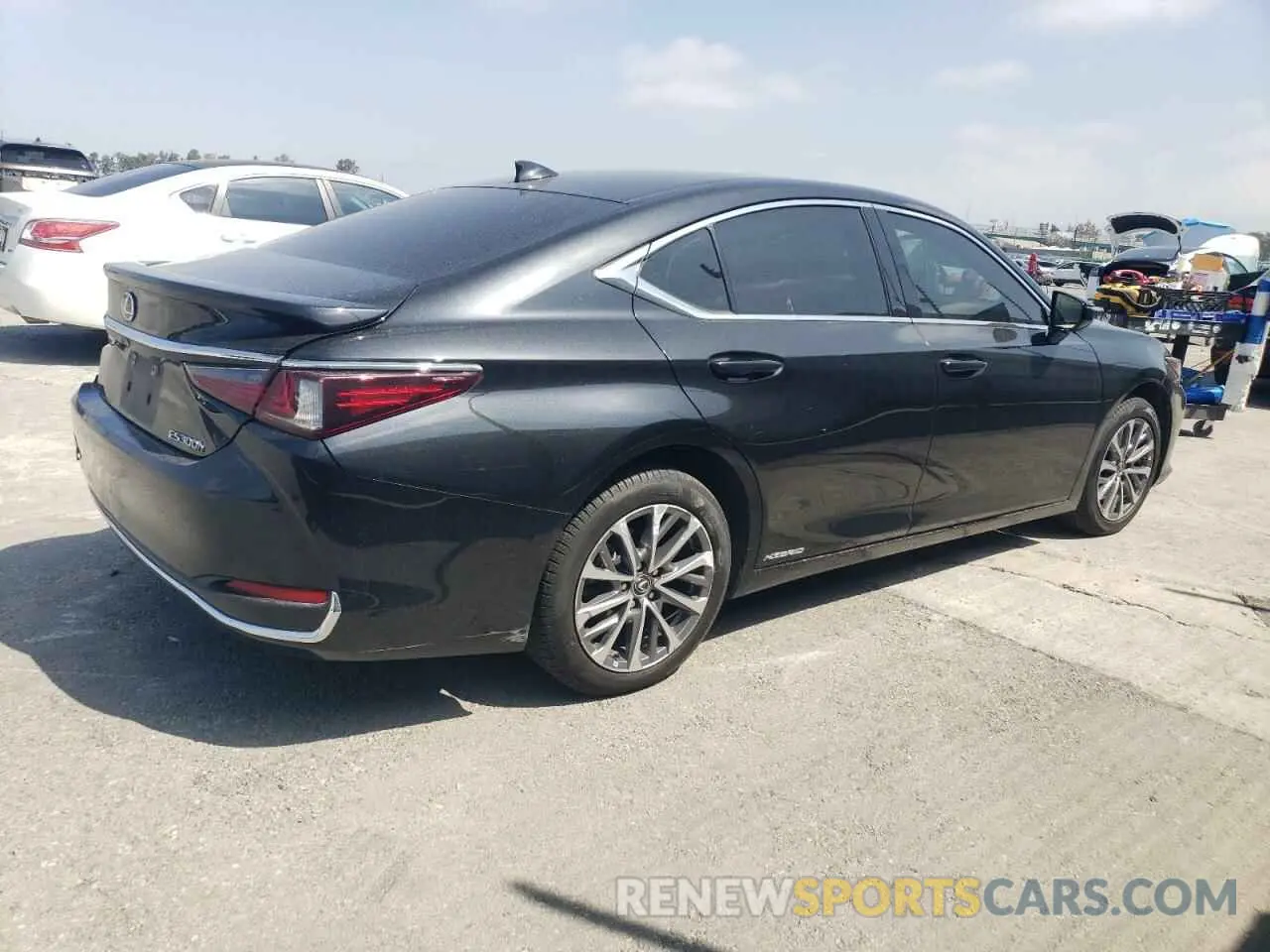 3 Photograph of a damaged car 58ACA1C15NU020821 LEXUS ES300 2022