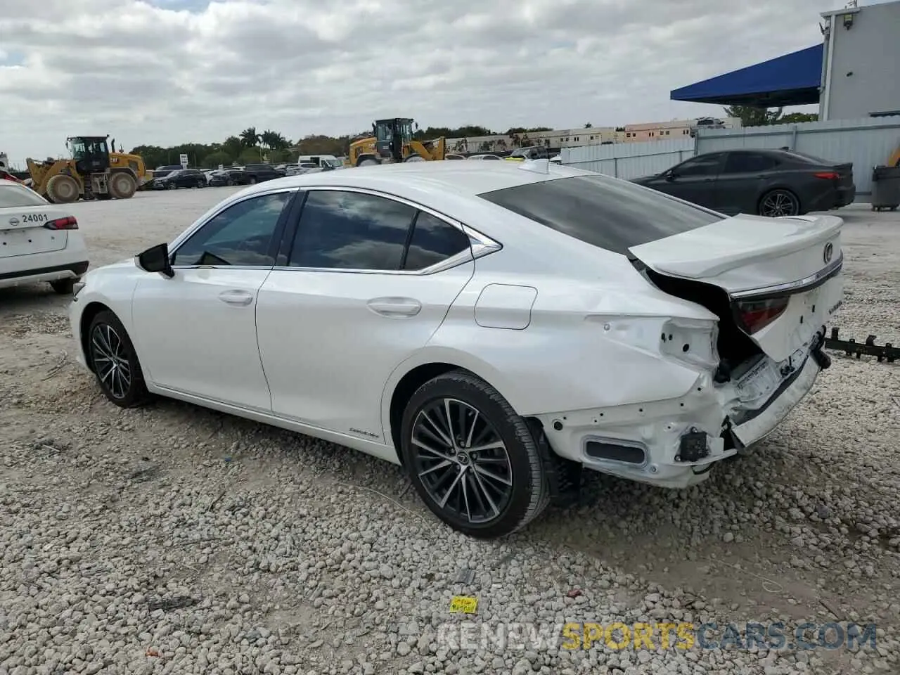 2 Photograph of a damaged car 58ADA1C11NU024224 LEXUS ES300 2022