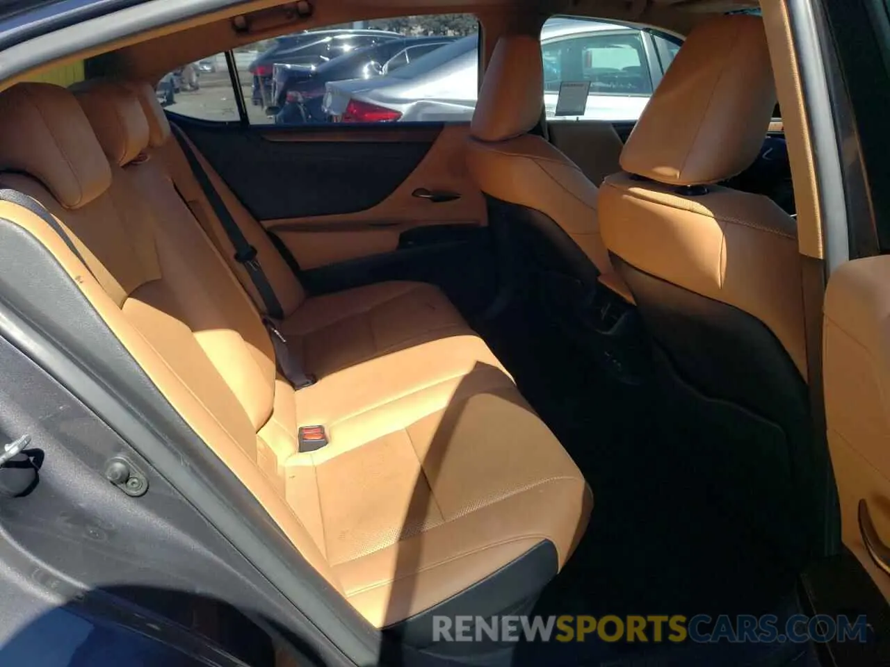 10 Фотография поврежденного автомобиля 58ADA1C15NU013761 LEXUS ES300 2022