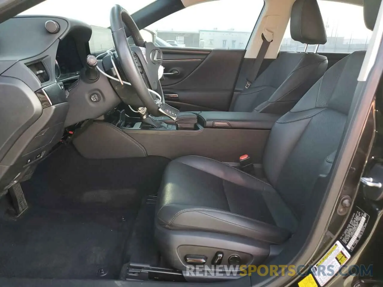 7 Фотография поврежденного автомобиля 58ADA1C1XNU022049 LEXUS ES300 2022