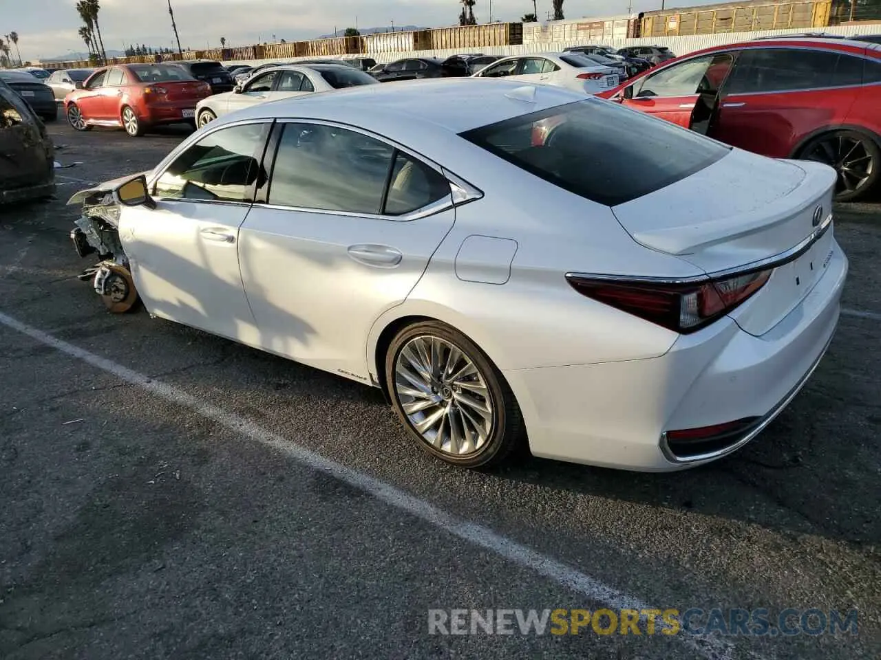 2 Фотография поврежденного автомобиля 58AEA1C11NU018217 LEXUS ES300 2022