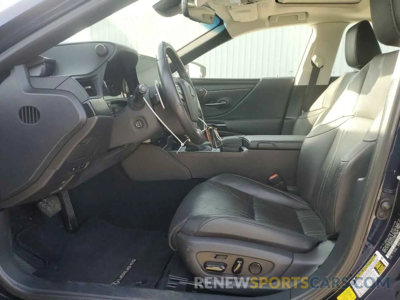 7 Фотография поврежденного автомобиля 58AEA1C14NU017563 LEXUS ES300 2022