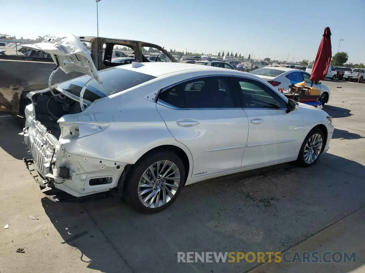3 Фотография поврежденного автомобиля 58AEA1C16NU019833 LEXUS ES300 2022
