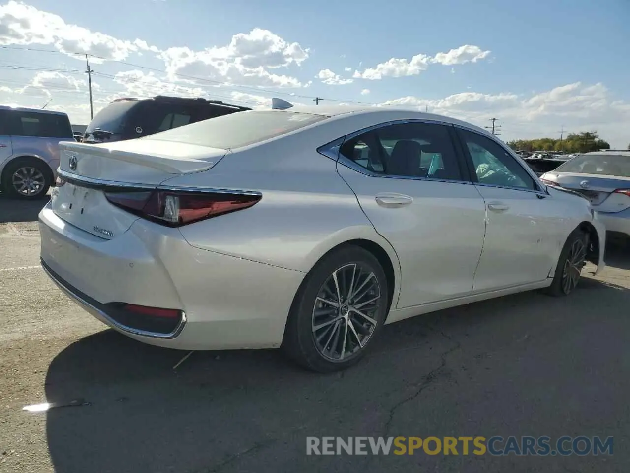 3 Фотография поврежденного автомобиля 58ADA1C14PU032014 LEXUS ES300 2023