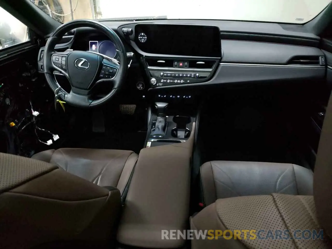 8 Фотография поврежденного автомобиля 58AEA1C18PU030397 LEXUS ES300 2023