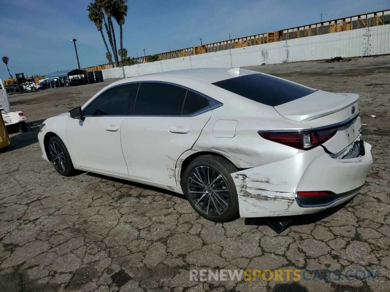 2 Photograph of a damaged car 58ADA1C10RU051887 LEXUS ES300 2024