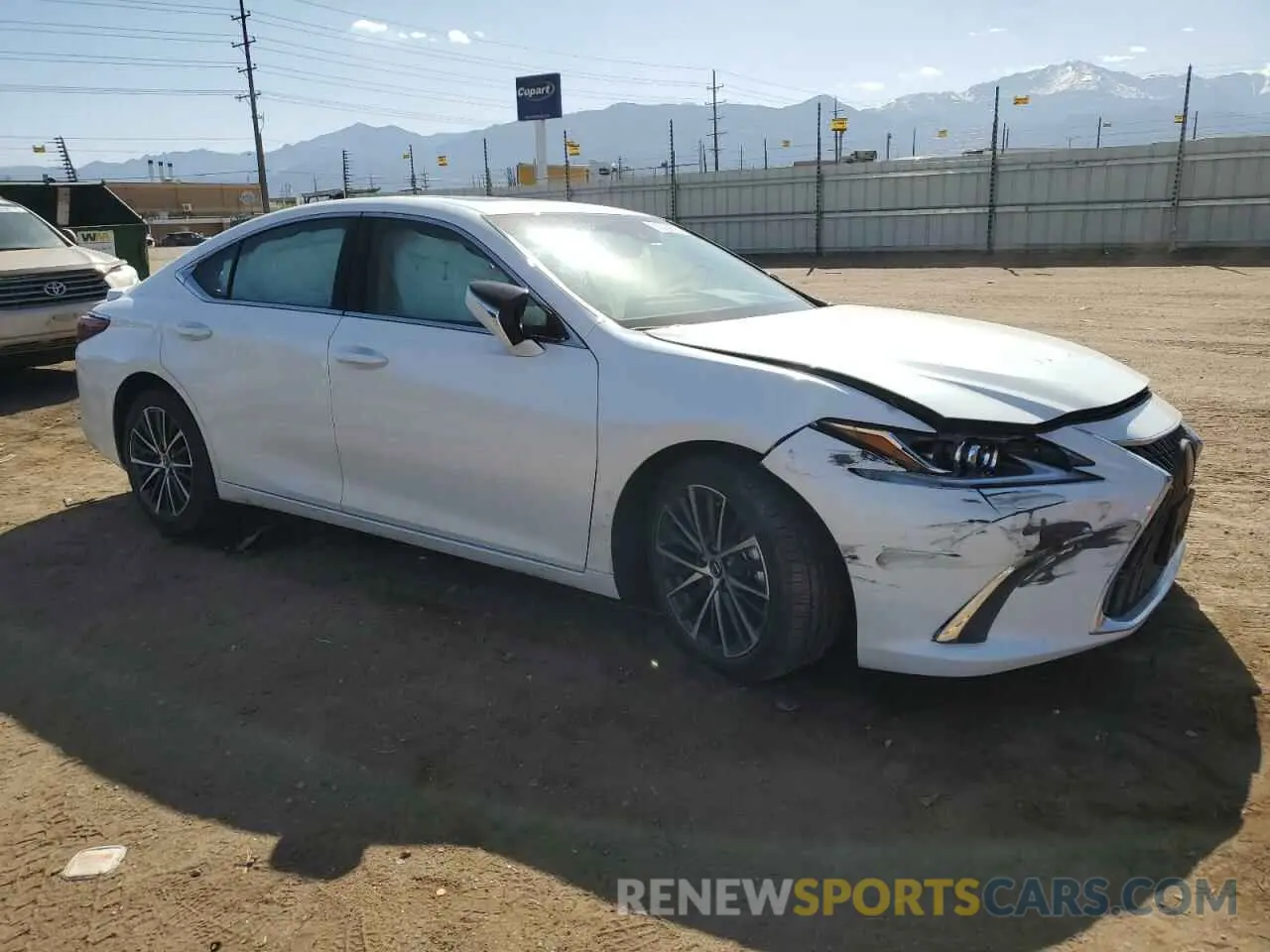 4 Photograph of a damaged car 58ADA1C11RU042633 LEXUS ES300 2024