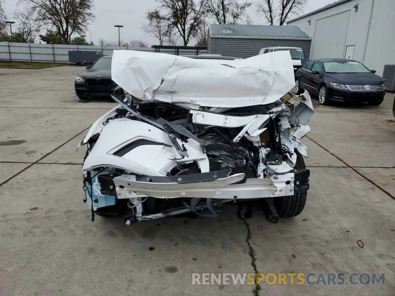 5 Photograph of a damaged car 58ADA1C12RU052541 LEXUS ES300 2024