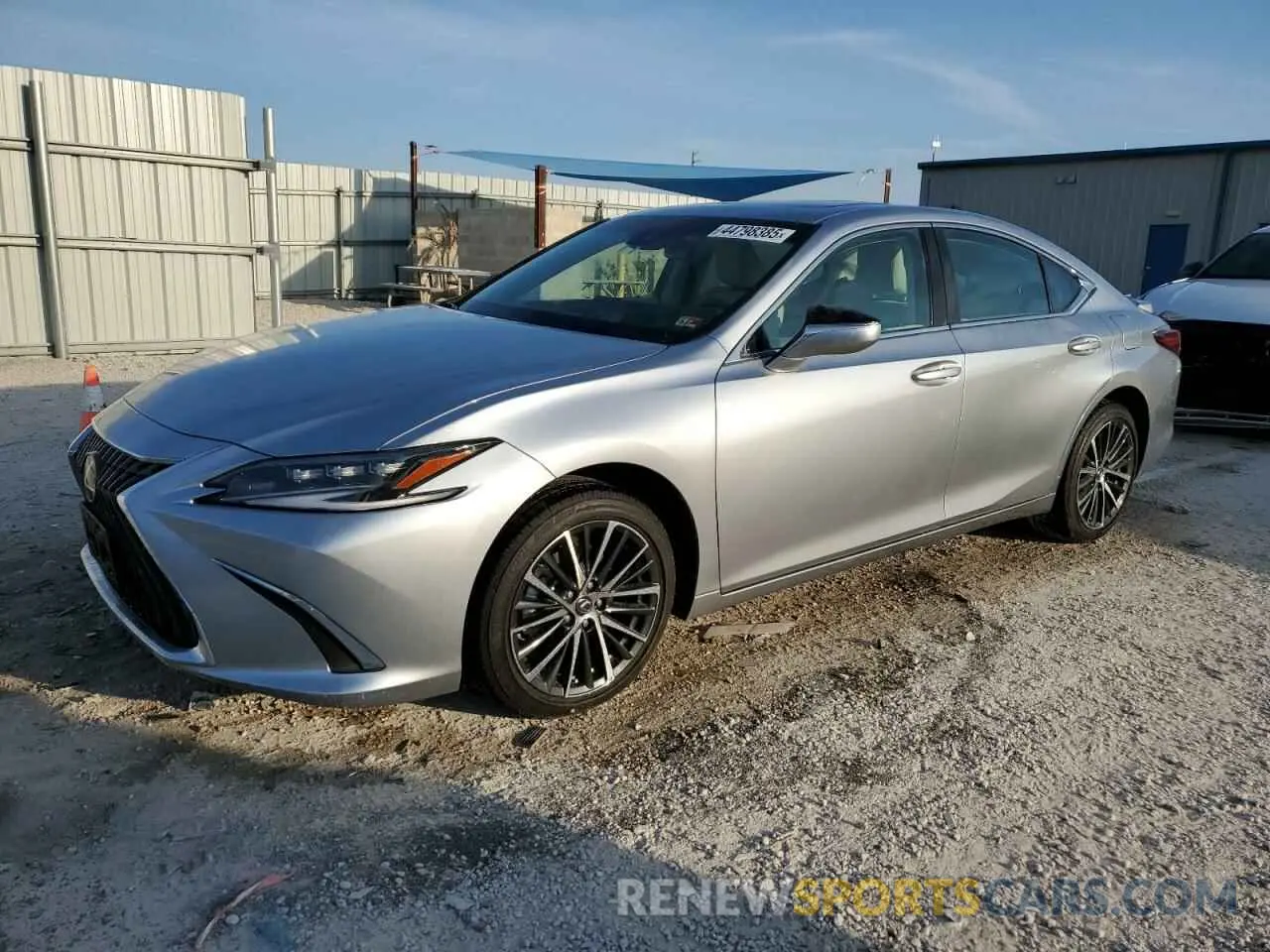 1 Photograph of a damaged car 58ADA1C15RU038391 LEXUS ES300 2024