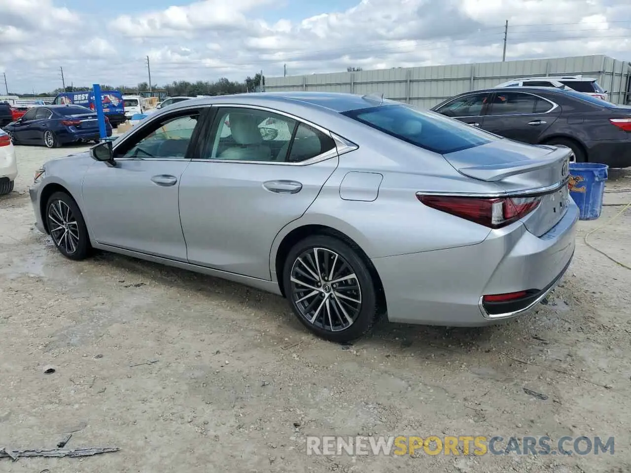 2 Photograph of a damaged car 58ADA1C15RU038391 LEXUS ES300 2024