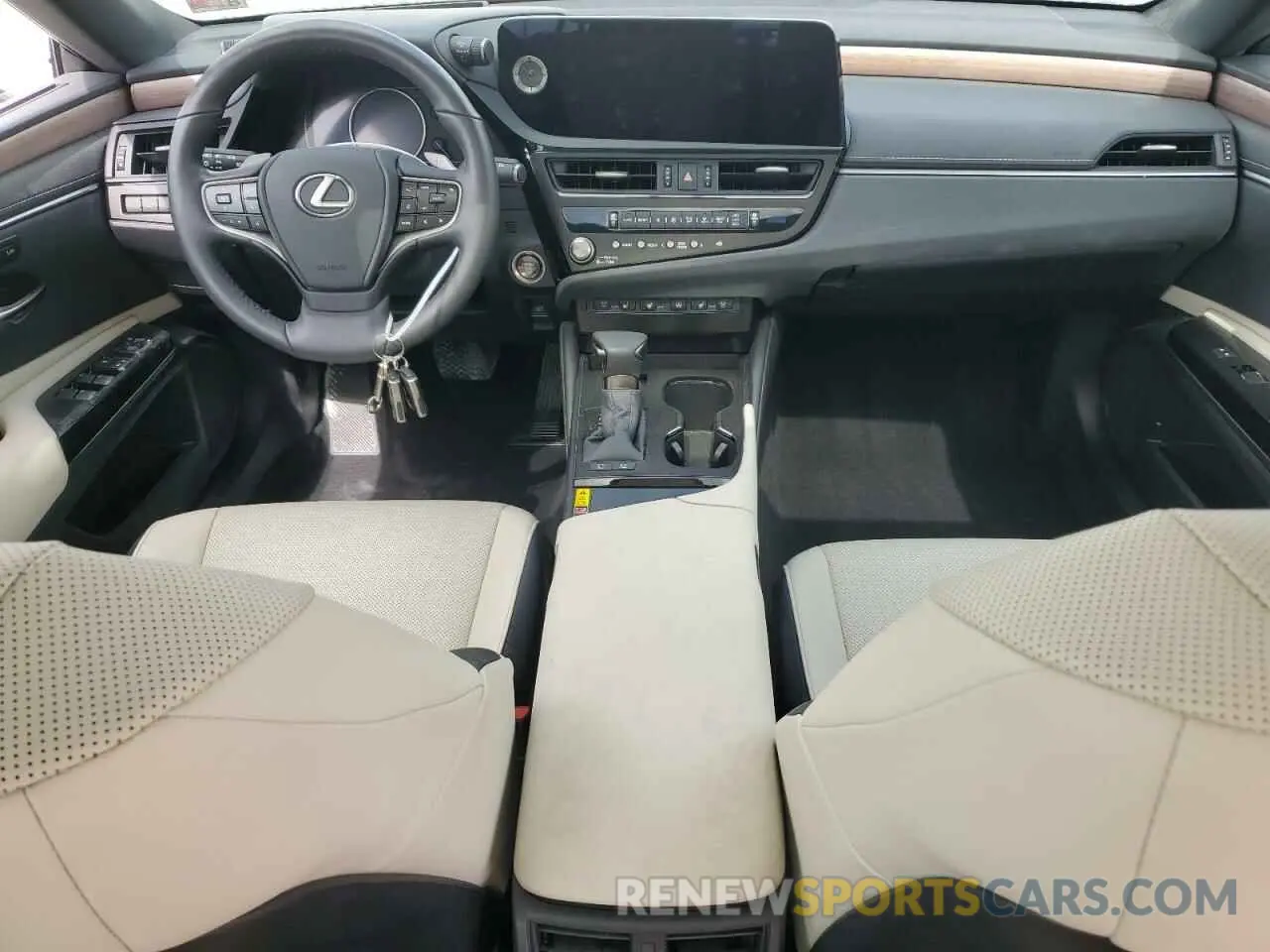 8 Photograph of a damaged car 58ADA1C15RU038391 LEXUS ES300 2024
