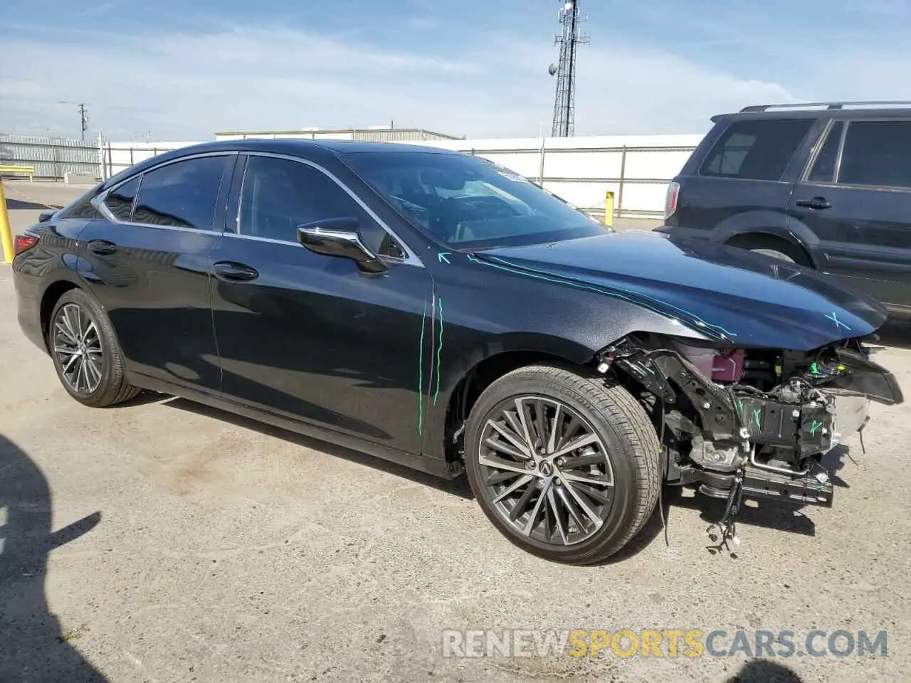 4 Фотография поврежденного автомобиля 58ADA1C16RU047309 LEXUS ES300 2024