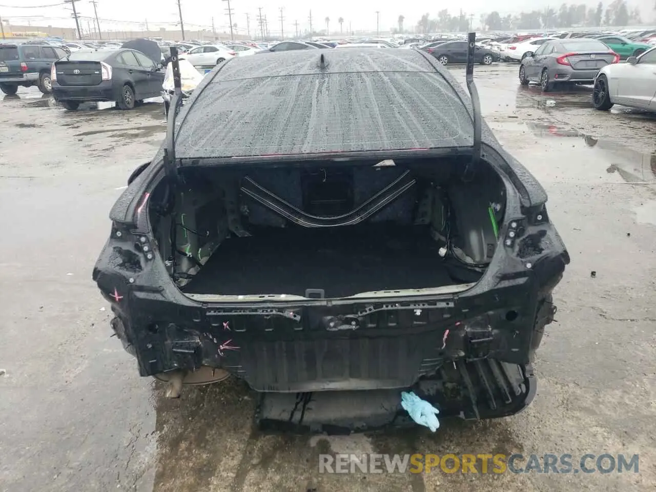 6 Фотография поврежденного автомобиля 58ADA1C19RU041651 LEXUS ES300 2024
