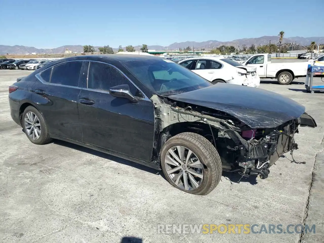 4 Photograph of a damaged car 58ADA1C19RU052147 LEXUS ES300 2024
