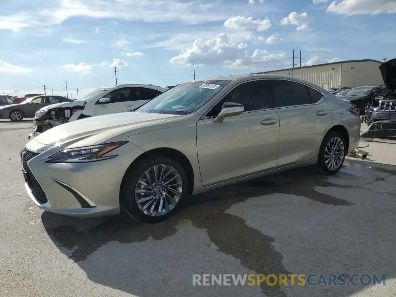1 Photograph of a damaged car 58AFA1C17RU039969 LEXUS ES300 2024