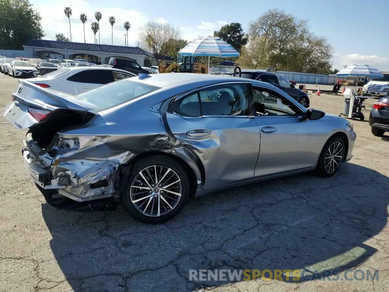 3 Photograph of a damaged car 58ADA1C11SU054626 LEXUS ES300 2025
