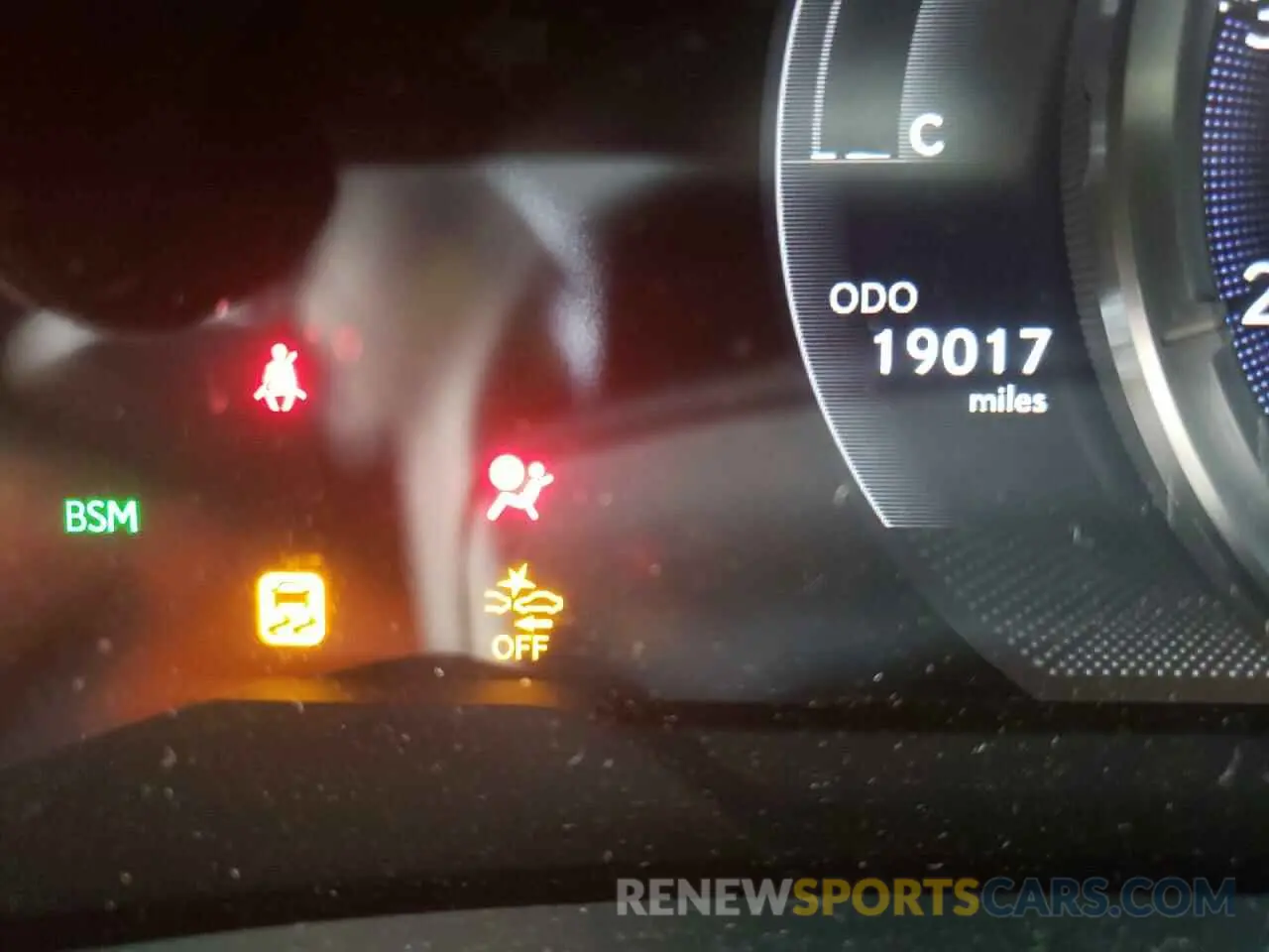 8 Photograph of a damaged car 58ABZ1B10KU003166 LEXUS ES350 2019
