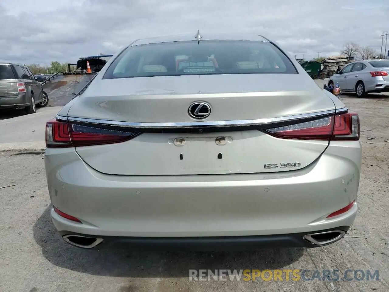 6 Photograph of a damaged car 58ABZ1B10KU020498 LEXUS ES350 2019