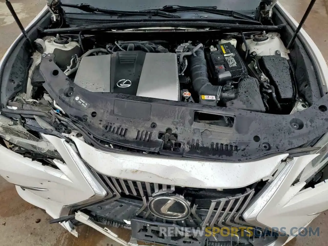 11 Фотография поврежденного автомобиля 58ABZ1B10KU030173 LEXUS ES350 2019