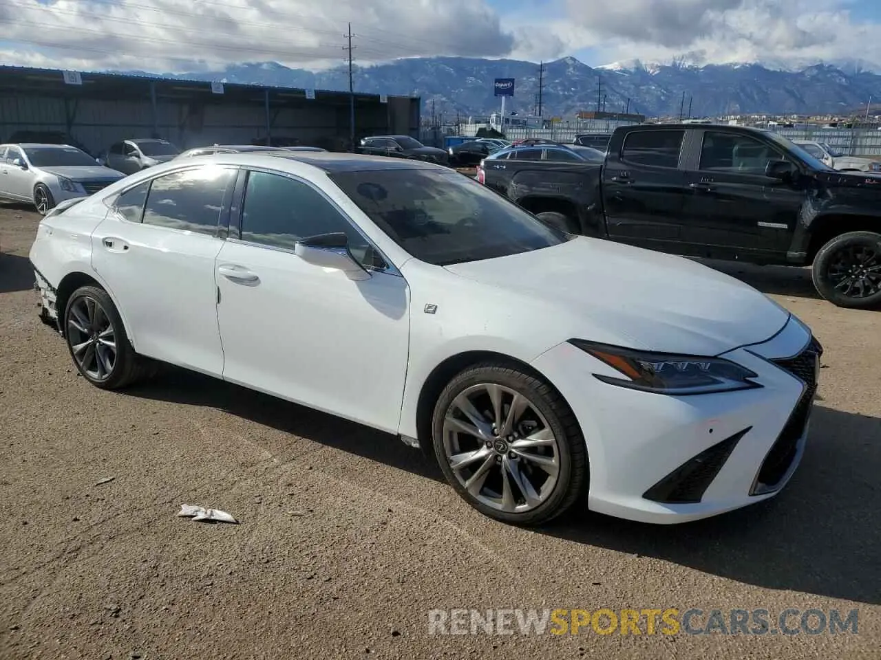 4 Фотография поврежденного автомобиля 58ABZ1B11KU005976 LEXUS ES350 2019