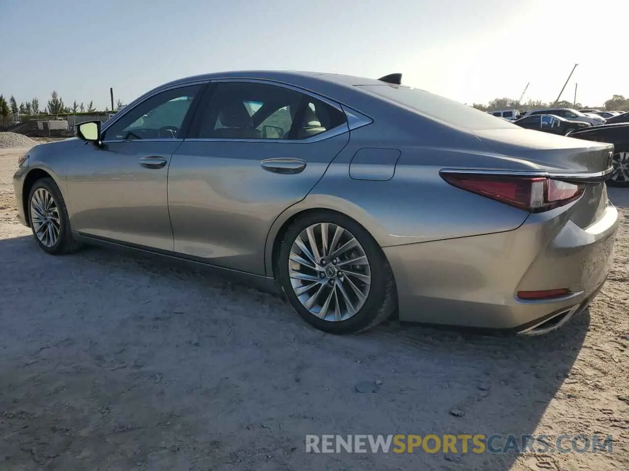 2 Photograph of a damaged car 58ABZ1B11KU011020 LEXUS ES350 2019