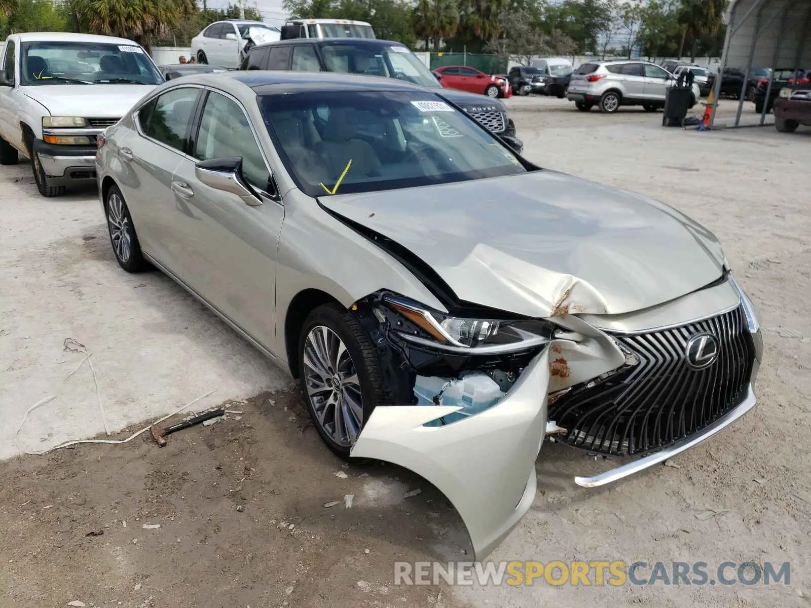 1 Photograph of a damaged car 58ABZ1B13KU025484 LEXUS ES350 2019