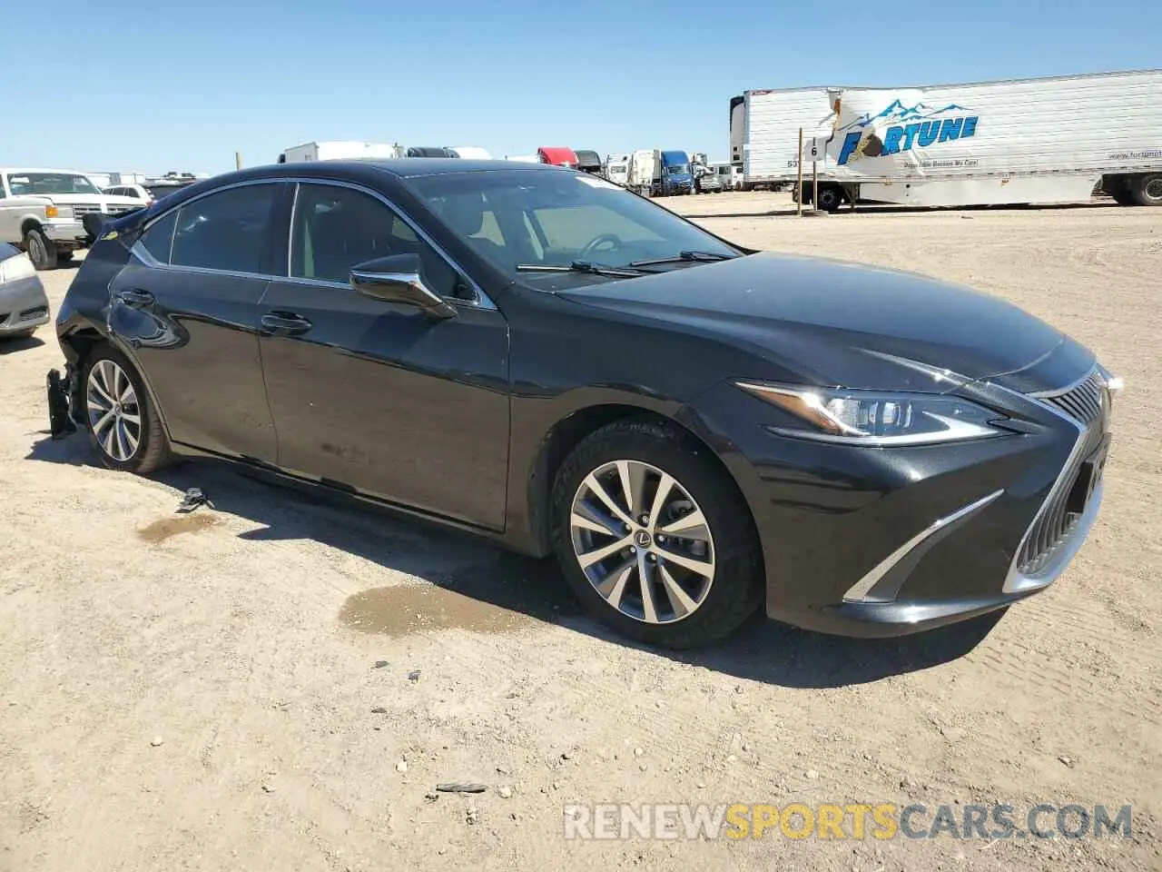 4 Фотография поврежденного автомобиля 58ABZ1B13KU034797 LEXUS ES350 2019