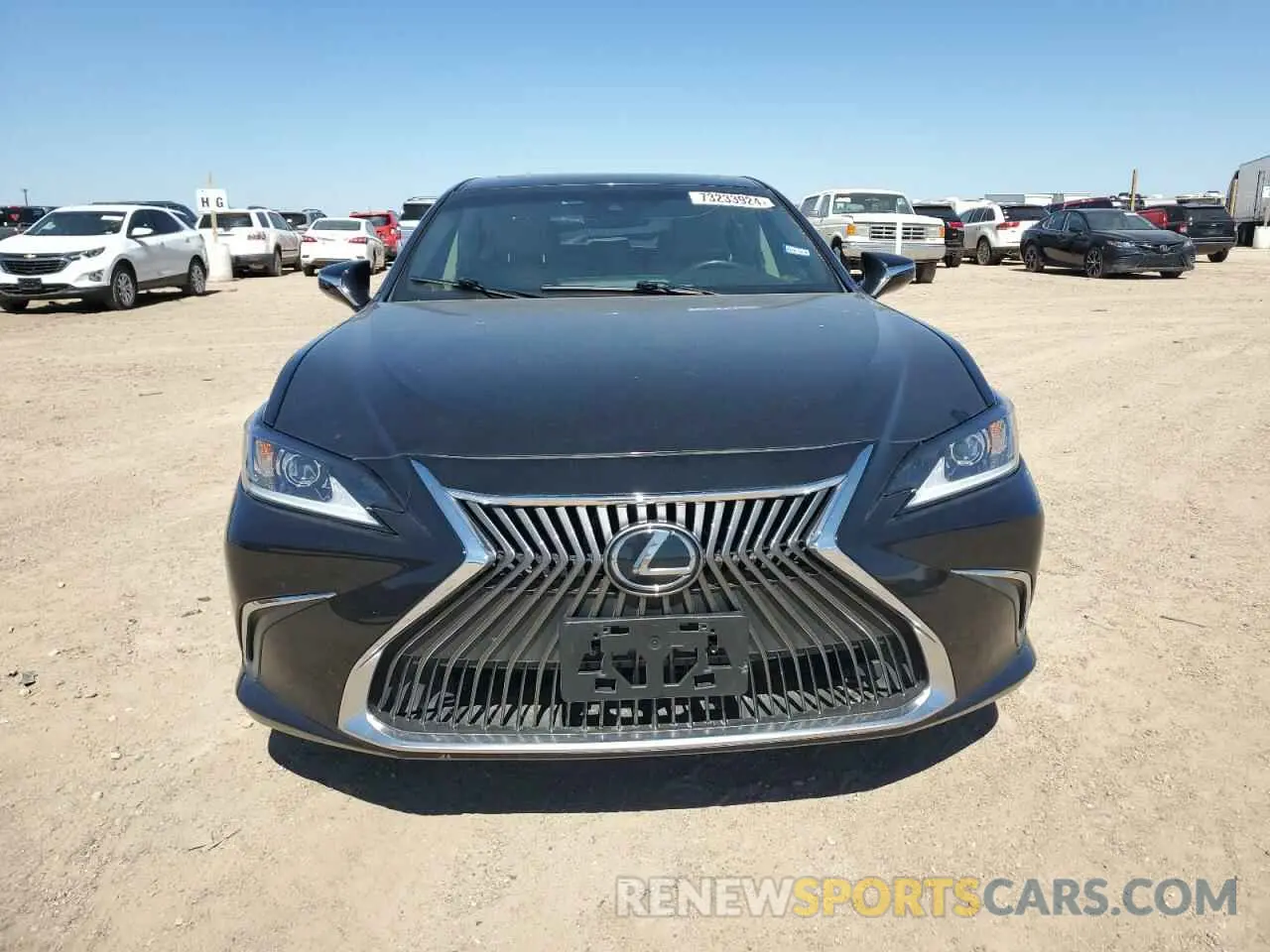 5 Фотография поврежденного автомобиля 58ABZ1B13KU034797 LEXUS ES350 2019