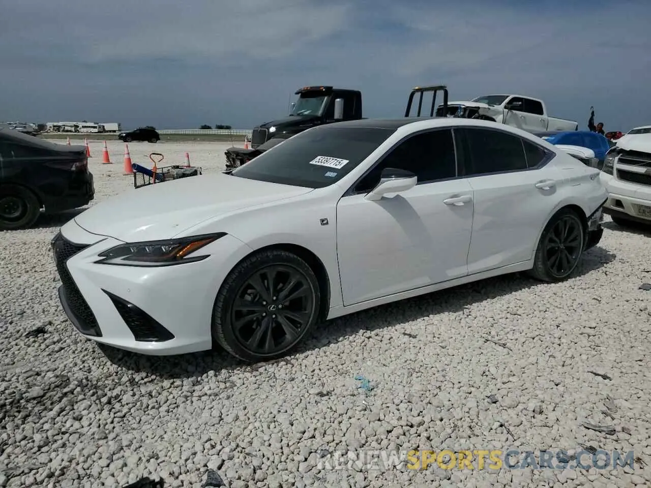 1 Photograph of a damaged car 58ABZ1B13KU041040 LEXUS ES350 2019