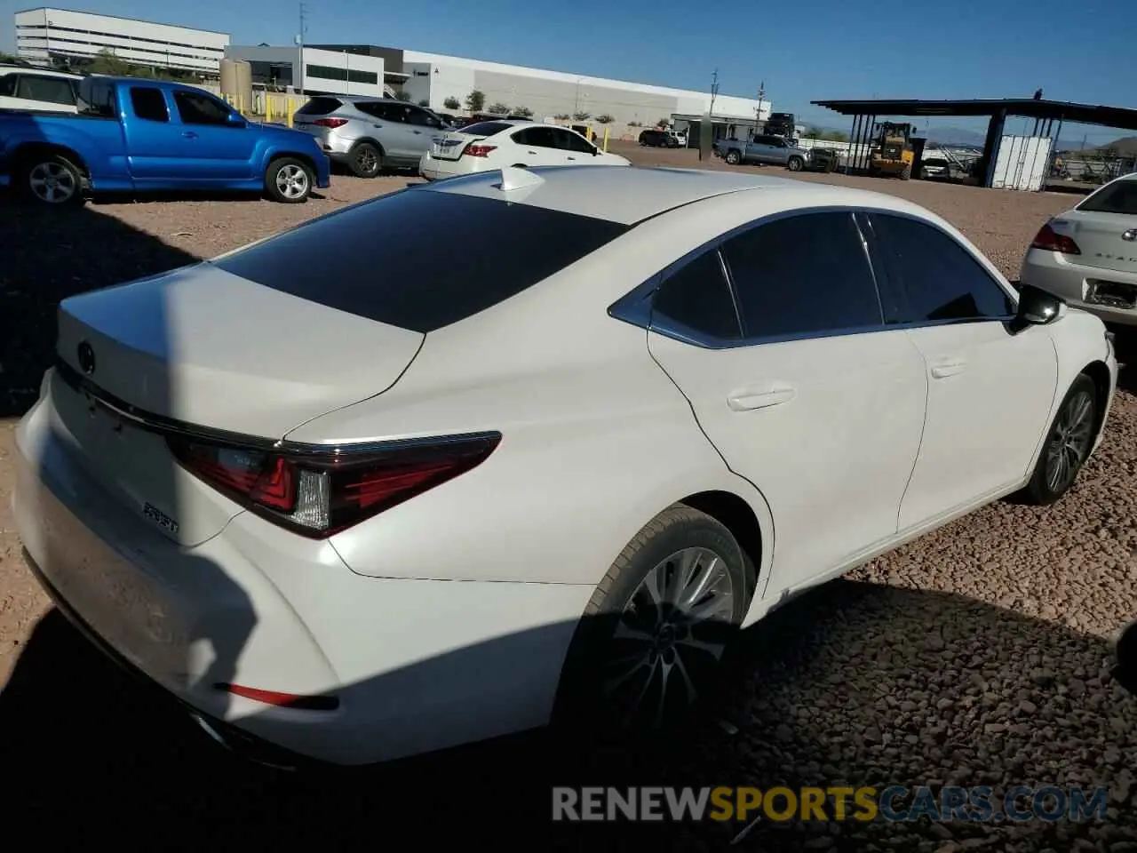 3 Фотография поврежденного автомобиля 58ABZ1B14KU032573 LEXUS ES350 2019