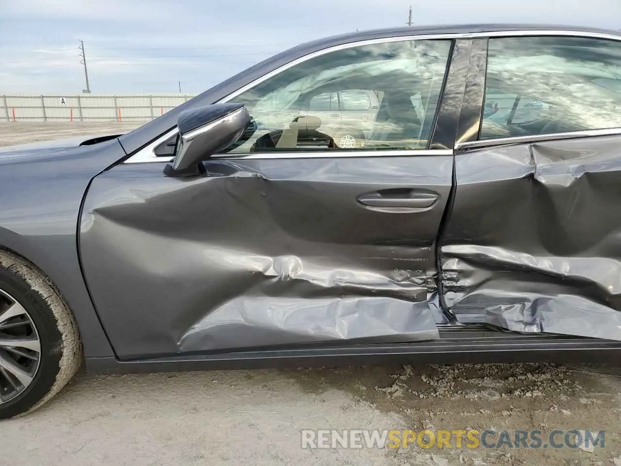 7 Фотография поврежденного автомобиля 58ABZ1B15KU006774 LEXUS ES350 2019