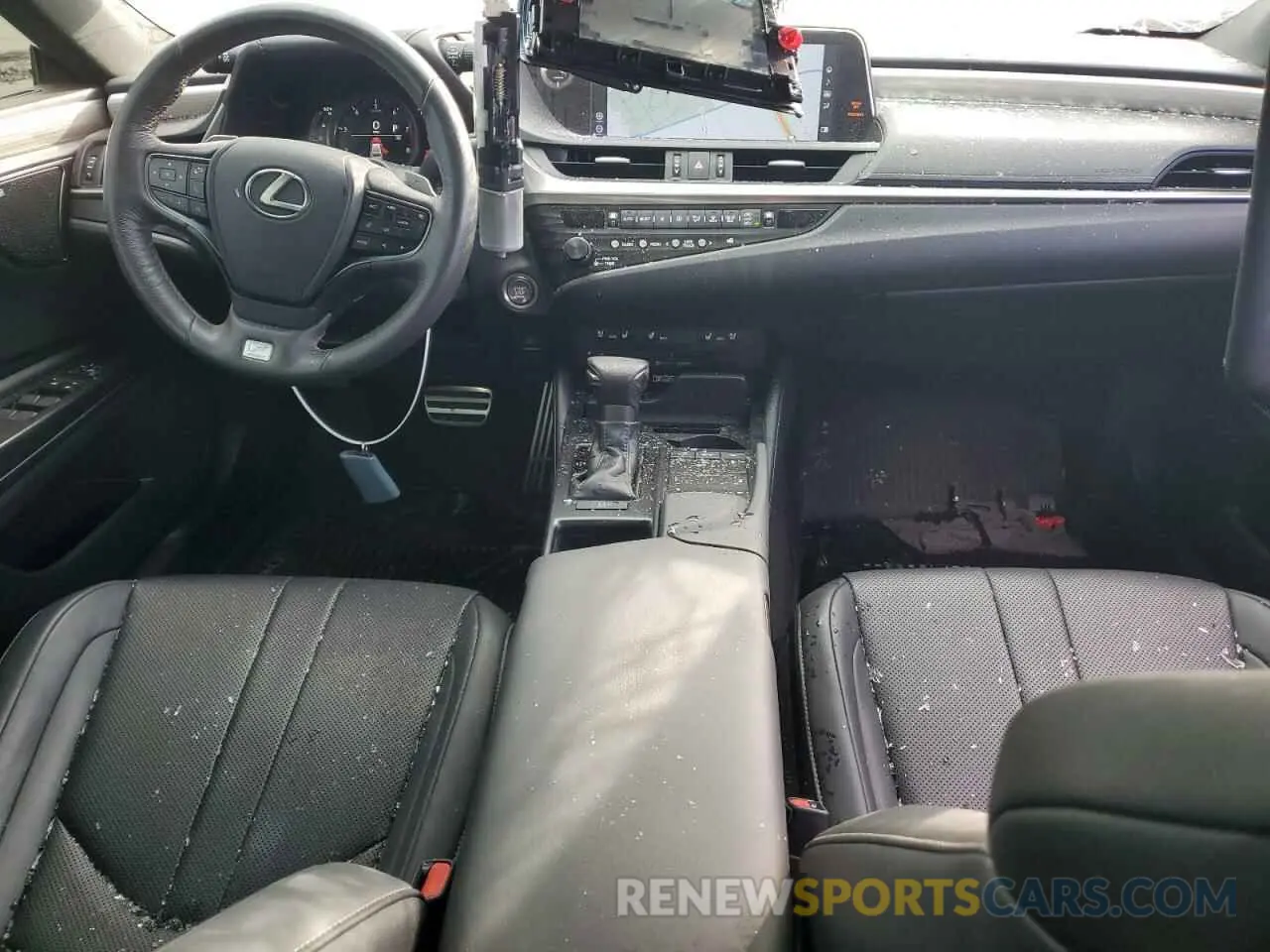 8 Photograph of a damaged car 58ABZ1B15KU012848 LEXUS ES350 2019