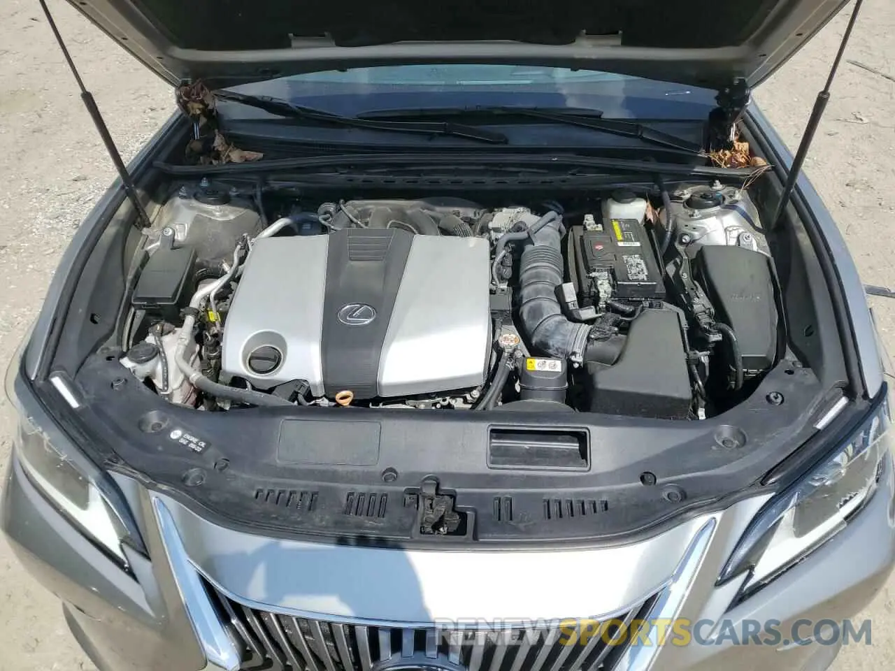 11 Фотография поврежденного автомобиля 58ABZ1B15KU028404 LEXUS ES350 2019