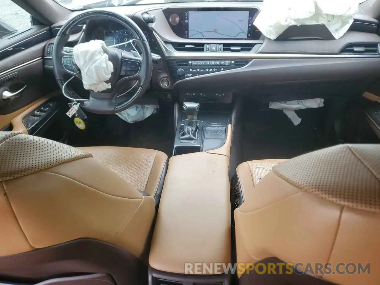 8 Photograph of a damaged car 58ABZ1B16KU002510 LEXUS ES350 2019
