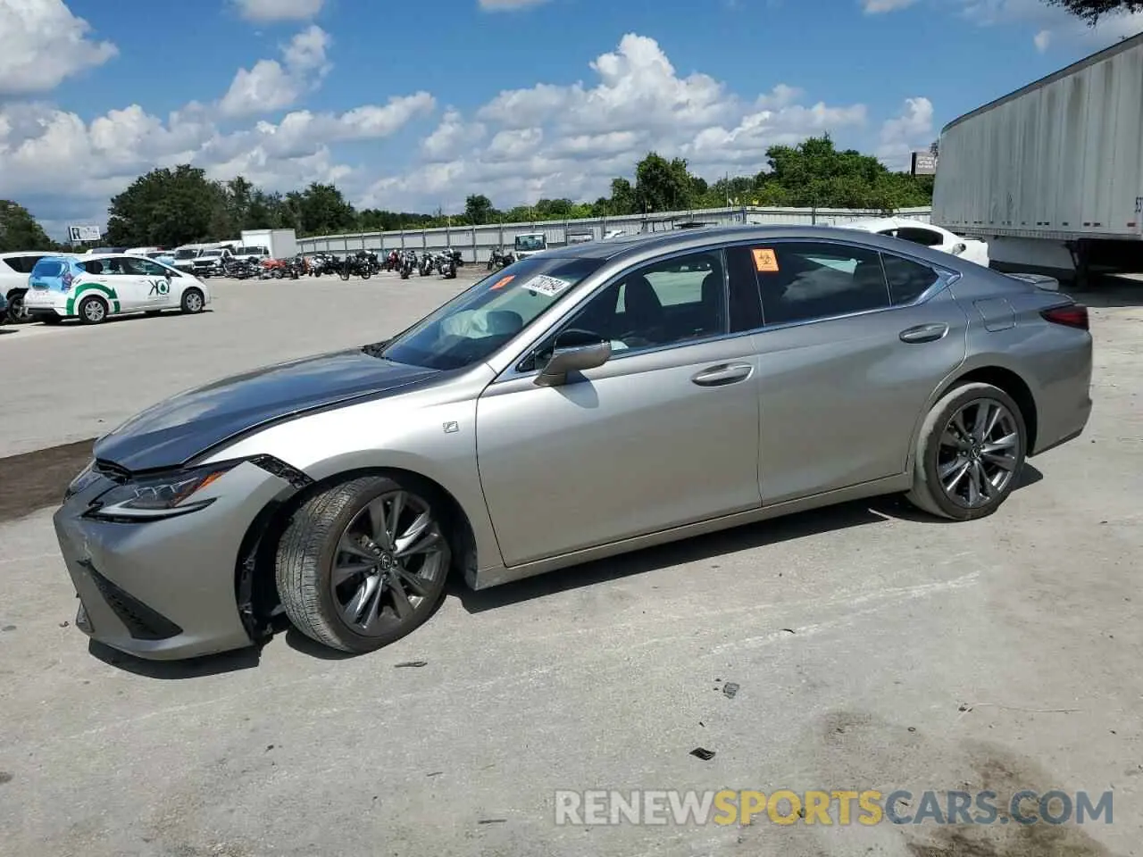 1 Фотография поврежденного автомобиля 58ABZ1B16KU032641 LEXUS ES350 2019