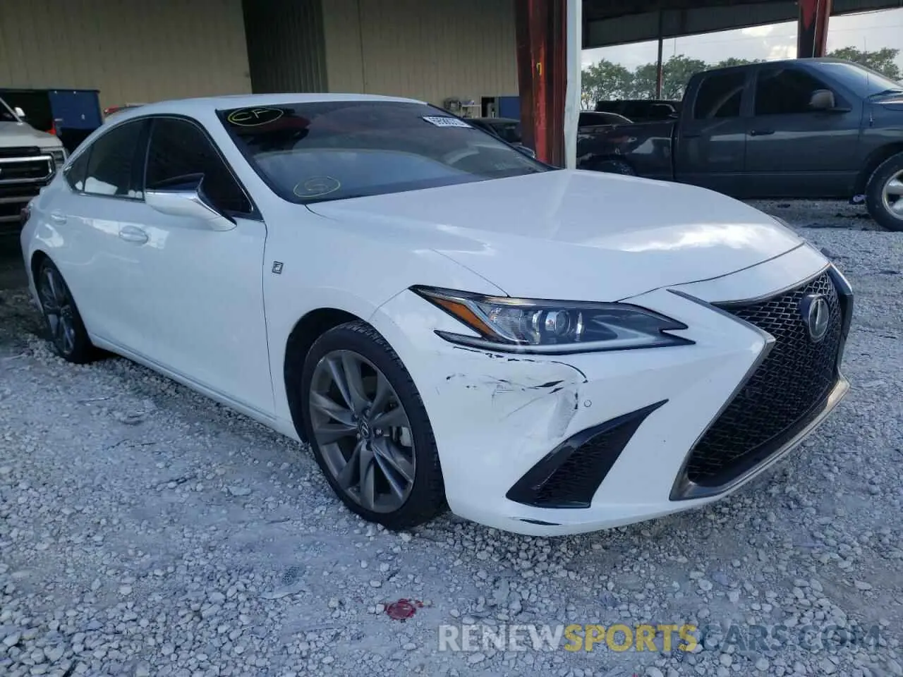 4 Photograph of a damaged car 58ABZ1B16KU043011 LEXUS ES350 2019