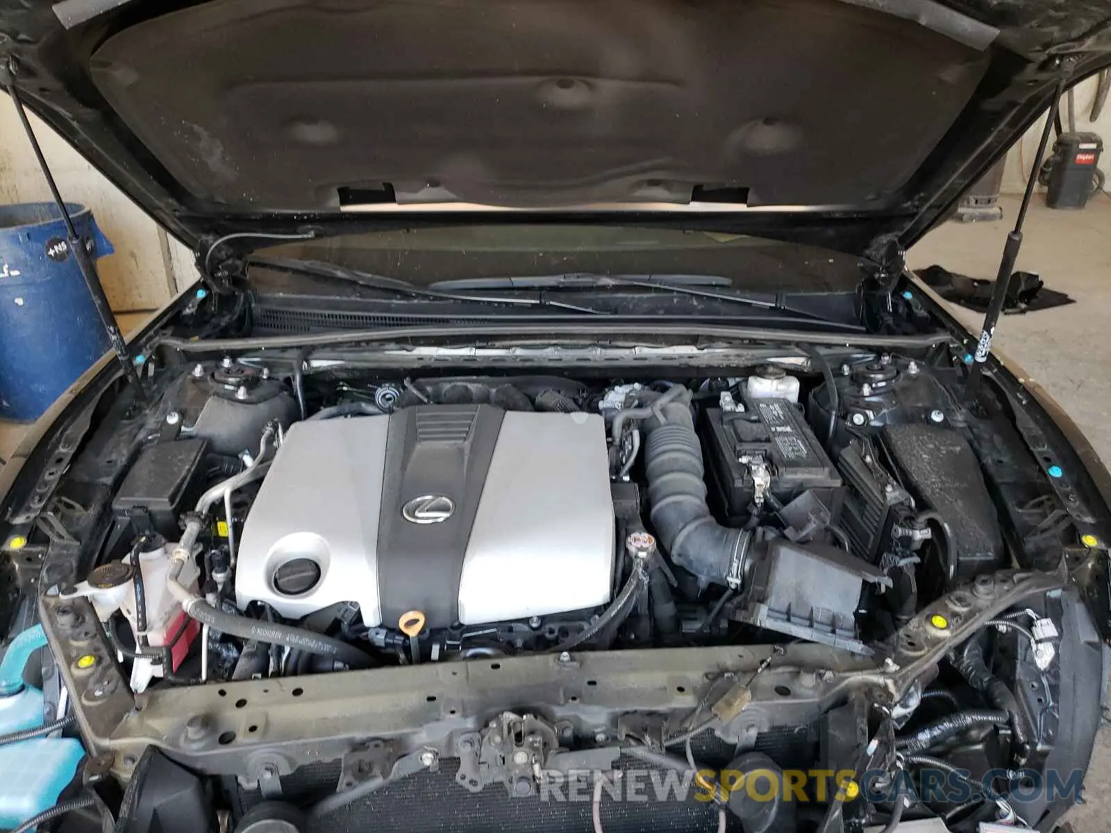 7 Photograph of a damaged car 58ABZ1B17KU006517 LEXUS ES350 2019