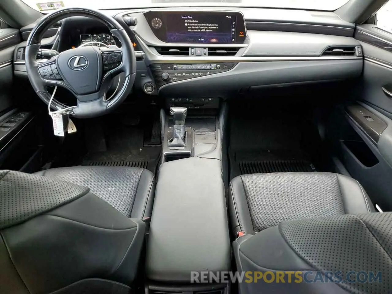 8 Photograph of a damaged car 58ABZ1B17KU007215 LEXUS ES350 2019